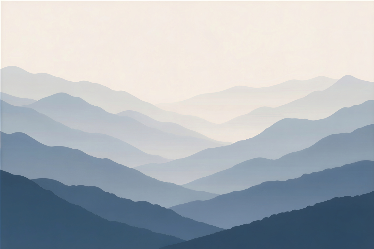 Fototapeten Neblige Landschaft blauer Berge