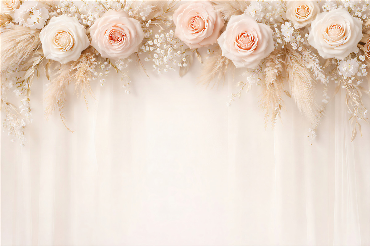 Fototapeten Cremefarbene Rosen in lichtvoller Inszenierung